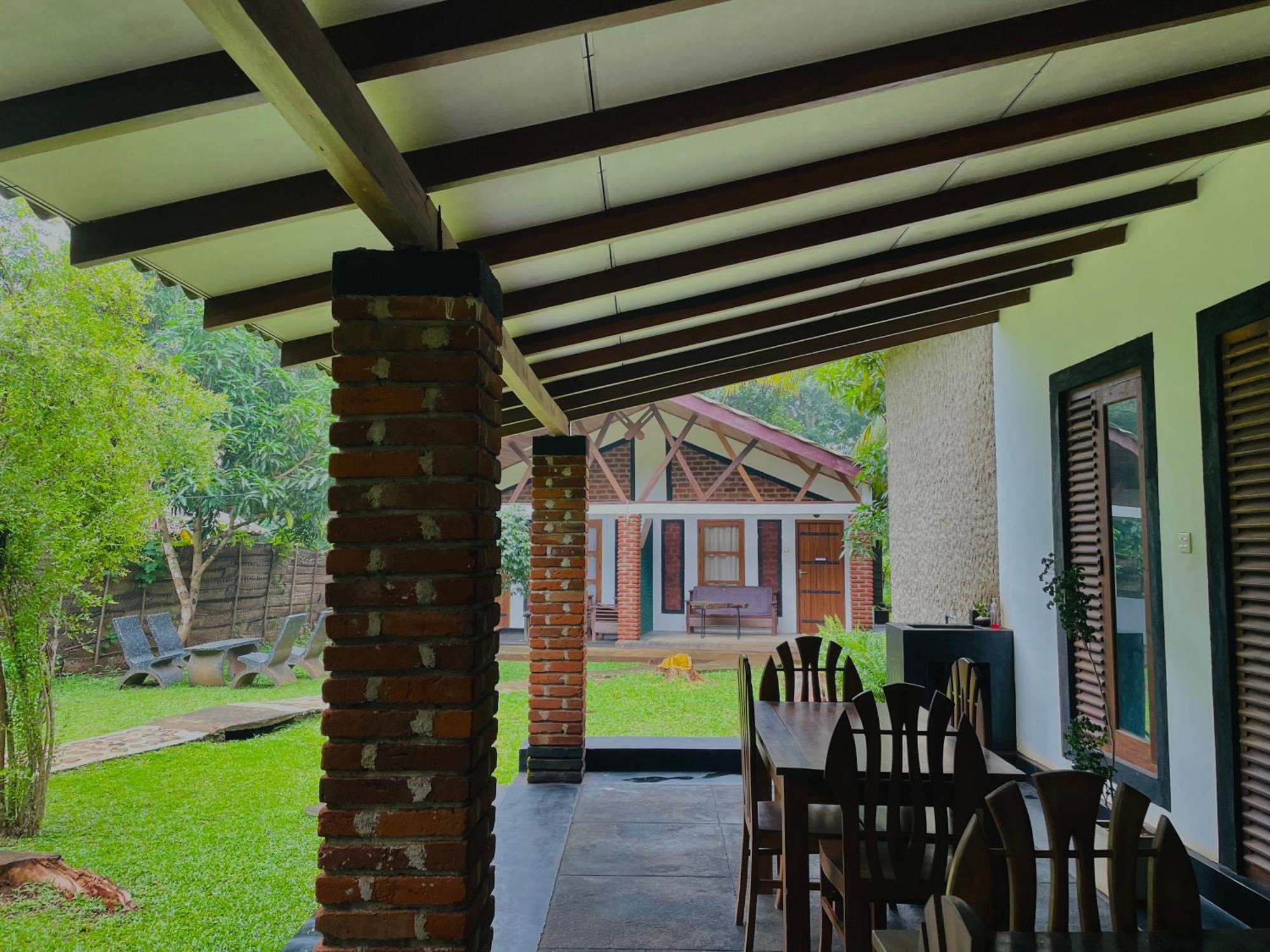 Green Cottage Anuradhapura Exteriör bild